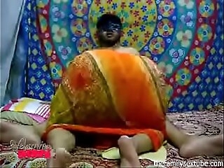 watch till the end. My indian aunt has the biggest ass and shows eyot whikle sucking my cock